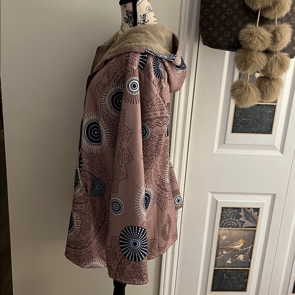 🫏Stylish Pink Patterned Women's Coat - Picture 5 of 15